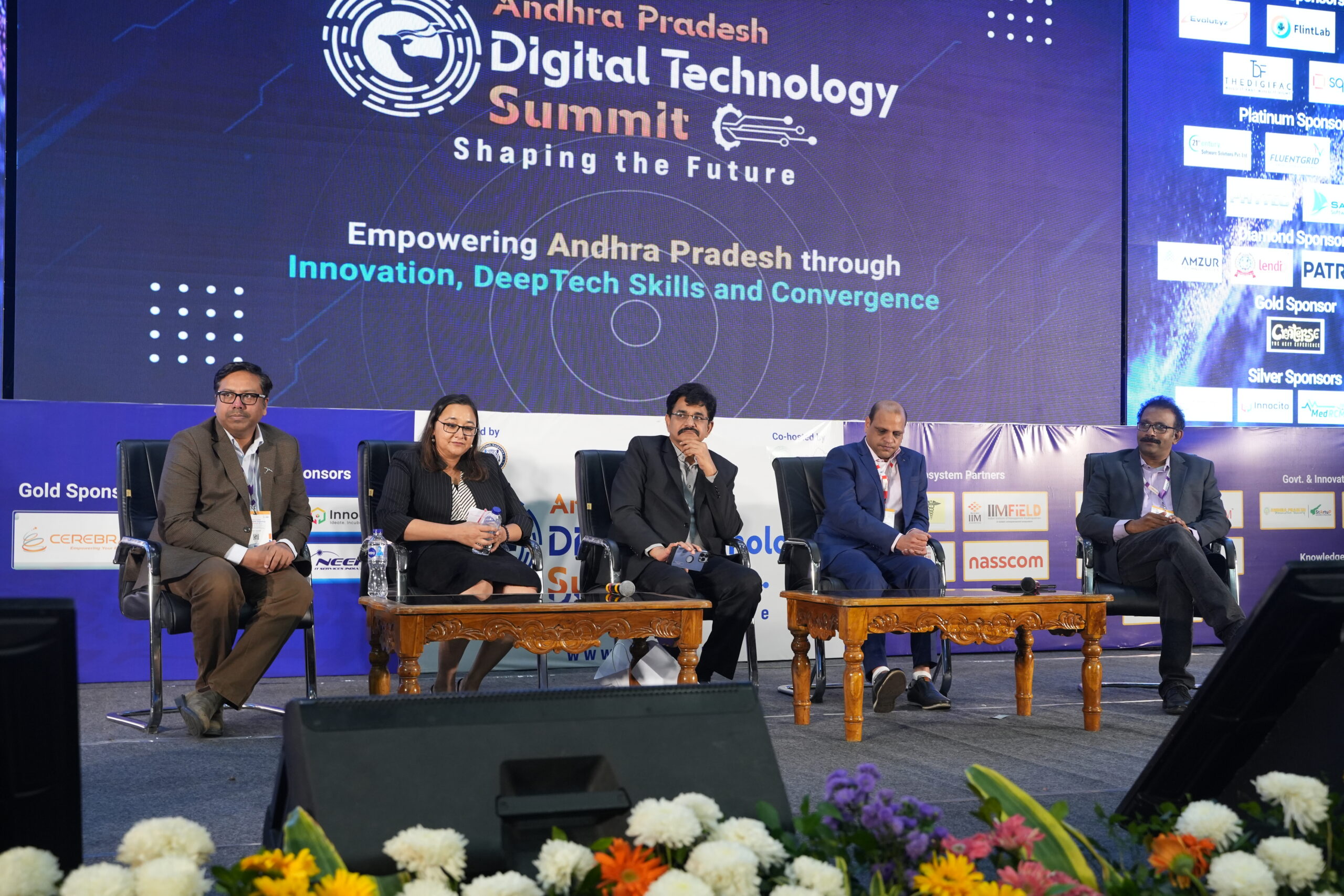 Keynote & Panel Discussion on “Low Code & No Code” Keynote On : Future of Software Development with LCNC :Panel On: Democratizing Software Development with Low Code & No Code